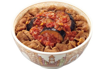 すき家から夏にぴったりの辛旨新商品「なすアラビアータ牛丼」が登場 画像