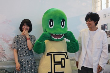 浜辺美波&北村匠海、映画『キミスイ』原作表紙のモデル地を聖地巡礼! 画像