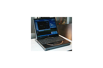 ［WPC 2004］NEC、燃料電池搭載の次世代ノートPCを参考出品 画像