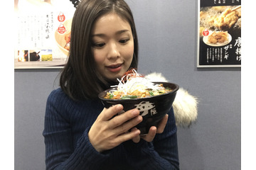 胃袋から熱くする丼『“厚熱”すたみなマーボー丼』を食べる 画像