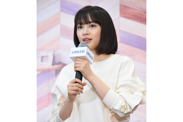 広瀬すずのすっぴん断髪式動画に反響!「透明感っっ!!!」「リアクションがいちいち可愛い」 画像