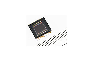 シャープ、1/1.8型で業界最高の800万画素CCDを出荷 画像