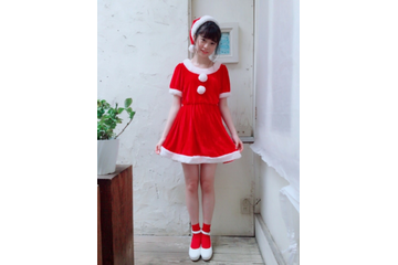 桜田ひよりのミニスカサンタ姿にファンから反響 画像