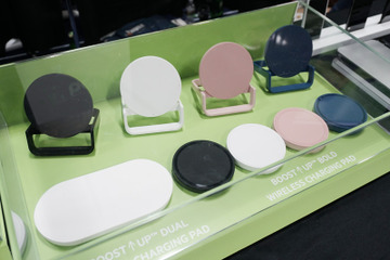 昨年は品切れが続出した、ベルキンのワイヤレス充電パッドに新製品登場!【CES 2018】 画像