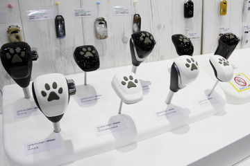【Interpets(インターペット) 2018】肉球ノブ・キーカバーの参考出品も!ホンダブースに愛犬家注目のアクセサリー! 画像