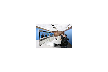 タンバーグ、1080p対応のビデオ会議システム「TANDBERG Telepresence T3」などを発表 画像