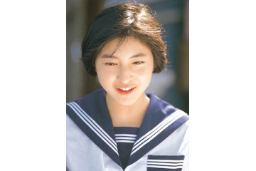 広末涼子の写真集が20年ぶりに復活!未公開カットも掲載 画像