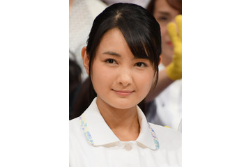 葵わかな、小学生時代の写真にスタジオ大絶賛「可愛い！」「何これ！？」 画像
