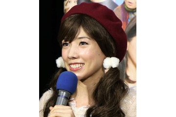 仲里依紗、クールなファッションでイタリアの街に溶け込む!「かっこいい」「セレブかと」 画像