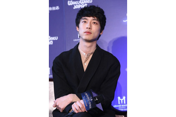 坂口健太郎は“小悪魔男子” 遅いメール返信に女子はやきもき? 画像