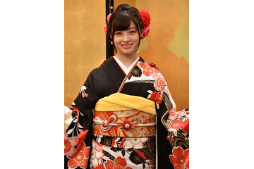 橋本環奈、20歳の誕生日に2nd写真集！出来栄えに自信 画像
