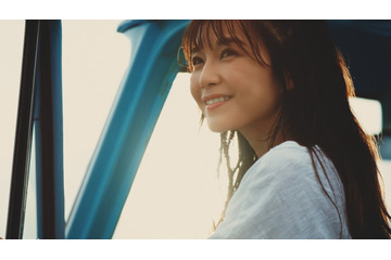 AAA・宇野実彩子、新CMで白ビキニ＆ウェディングドレス姿披露 画像