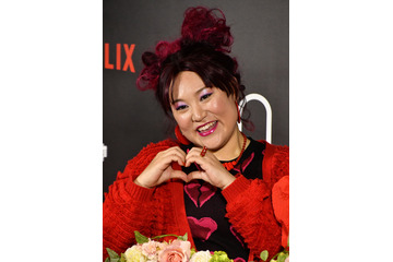 バービー、アキレス腱断裂にSNSでコメント「18歳の感覚で踊ってしまいました」 画像
