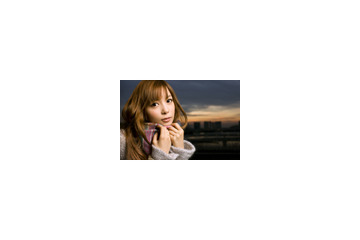 しょこたんの新作からヒットソングPVを！　生番組も配信 画像