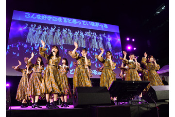 日向坂46写真集公式も結婚のオードリー若林を祝福! 画像