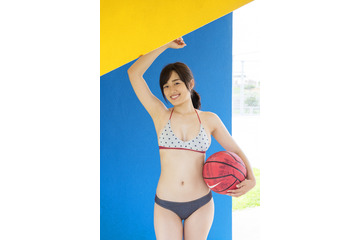清水綾乃、沖縄でFカップボディ魅せる!2ndDVDが発売決定 画像