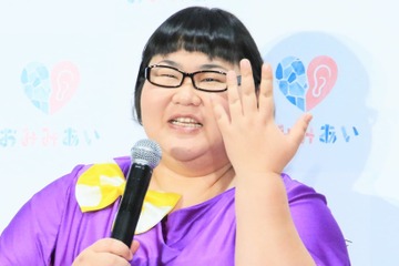 安藤なつ、結婚後初の公の場！夫は「顔が自分に似てる」「指輪はサイズがなくて……」 画像