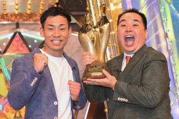 『M-1』王者ミルクボーイ、火がついたのは霜降り明星がきっかけ!?「全芸人刺激を受けた」 画像