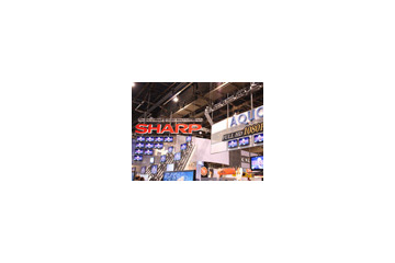【CES 2009 Vol.18(フォトレポート)】展示ブースではメジャーリーガーの握手会も開催! 画像