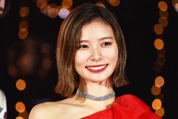 朝日奈央、2020年「消えそうで怖い」と吐露！有田哲平の一言で涙… 画像