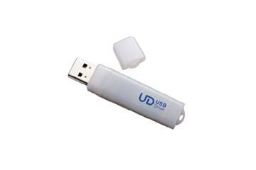 ハギワラシスコム、2GバイトのUSBフラッシュメモリを発売 画像