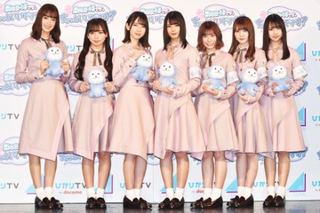 日向坂46が記者に扮する新番組開始！加藤史帆は「総理大臣にインタビューしたい」と意欲 画像