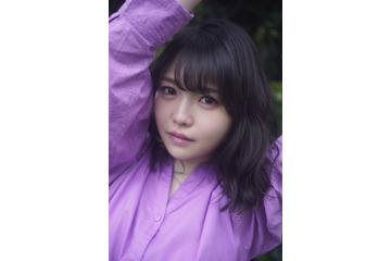 麻倉もも、雑誌表紙・巻頭グラビアに登場！“いま”に迫る1万字インタビューも掲載！ 画像