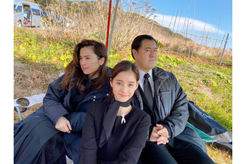 新木優子、中村アン＆小手伸也とのキメ顔ショット公開 画像