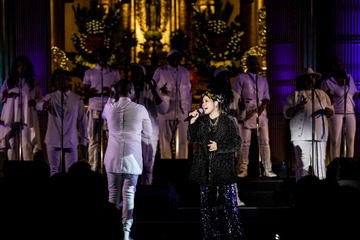 AI、築地本願寺でのゴスペル・ライブが特別編集で地上波初放送 画像