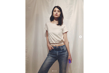マギー、“ワンランク上”の着こなしを披露！ファン「カッコいい」と注目！ 画像