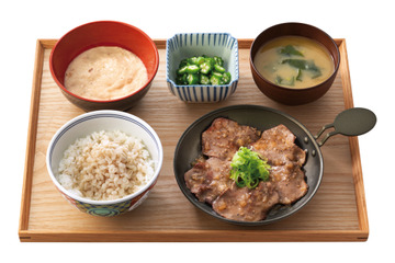 吉野家、「牛たん」商品を初の全国発売 画像