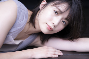 テレ朝・田中萌アナが初グラビアに挑戦！チア時代のお宝写真も？ 画像