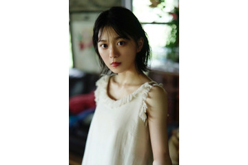 欅坂46・森田ひかる、魅力の幅広げる表紙&グラビア 画像