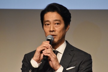 堤真一、山を買う!?理由は自宅の薪ストーブ 画像
