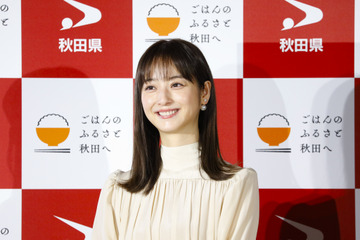 佐々木希、イベントで息子への愛を語る……元気にすくすく育ってほしい 画像