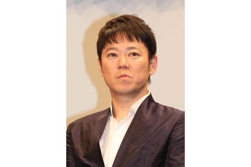 ドラマ 『恋する母たち』の阿部サダヲが話題！ベッドシーンにも「色気やばすぎ」 画像