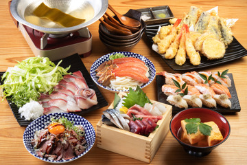 スシロー手がける寿司居酒屋「鮨・酒・肴　杉玉」、冬の贅沢食材使用したお得なコース展開 画像