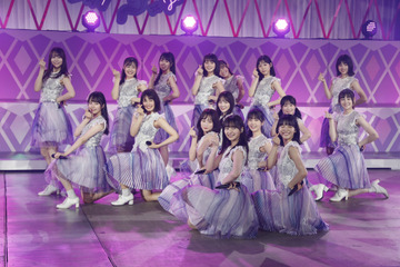 乃木坂46、4期生16人が初の単独ライブを開催!新曲「Out of the blue」を初披露! 画像