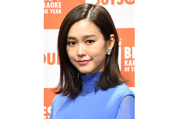 桐谷美玲、親友・河北麻友子の結婚を祝福「やっっったーーー」「ほんとに素敵な2人」 画像