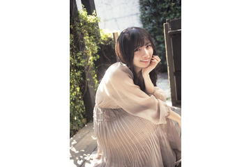 目指すは国民的彼女!日向坂46・齊藤京子があざと可愛く表紙に登場 画像