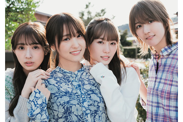 櫻坂46・1期生 小池美波、菅井友香、土生瑞穂、渡辺梨加、絆感じるロンググラビア 画像