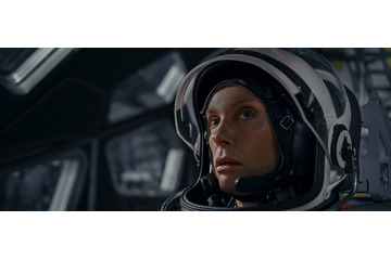 火星に向かうミッション途中、予期せぬ密航者が現れ......映画『密航者』Netflixで明日配信 画像