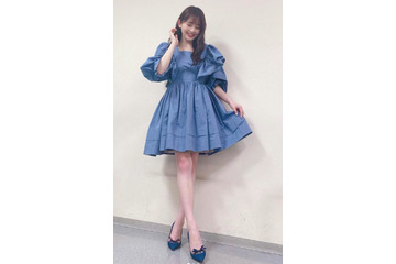 久間田琳加、ヒルナンデス“りんか丈”衣装で美脚披露! 画像