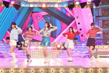 フジテレビ女子アナがチームを結成!美脚披露しNiziUものまね披露! 画像