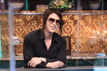 ROLAND、NMB48・渋谷凪咲からの説教にたじたじ!?4日放送『酒のツマミになる話』 画像