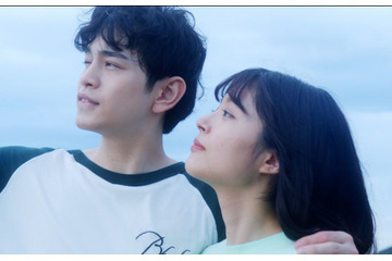 三阪咲、初の全編ドラマ仕立ての新曲「キミに会いたくなるんだよ」MVが本日21時公開! 画像