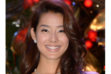 すみれ、バッサリカットでボブヘアに!「初めてこんなに短くした」 画像