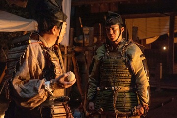 義時、再起を図るべく武田信義の元へ……大河ドラマ『鎌倉殿の13人』 画像