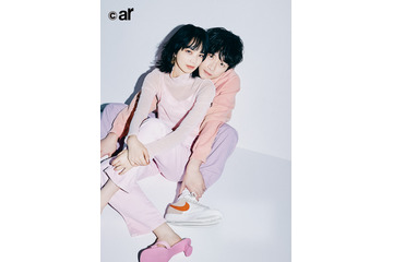 映画『余命10年』で話題の小松菜奈＆坂口健太郎、女性誌で胸キュンショット 画像