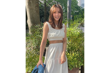 石川恋、引き締まった腹筋チラリ!ブログ公開ショットにファン「神スタイル!」 画像